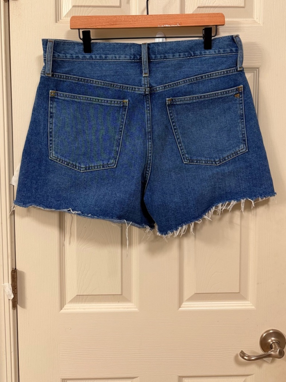Madewell Medium Wash Blue High-Rise Frayed Cut Off Denim Shorts Size 32 - Picture 4 of 14